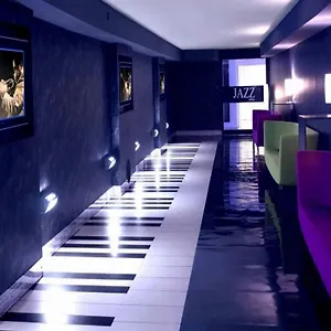 4* Otel Gio Wine E Jazz Area